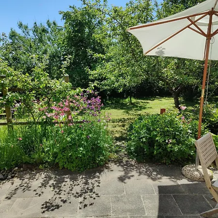 펜션 Cozy Summer House Near Nature Risgarde